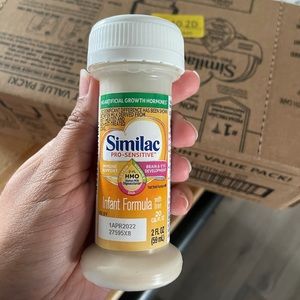 Duplicate item (not available) (can not delete)